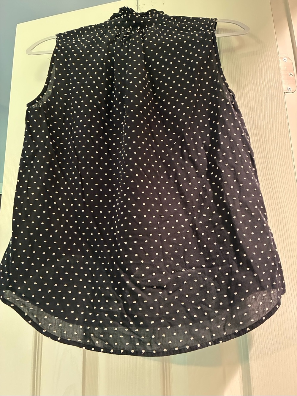 Ann Taylor Sleeveless Black Polka Dot Blouse - Classic Dot Print - Petite - Picture 5 of 5